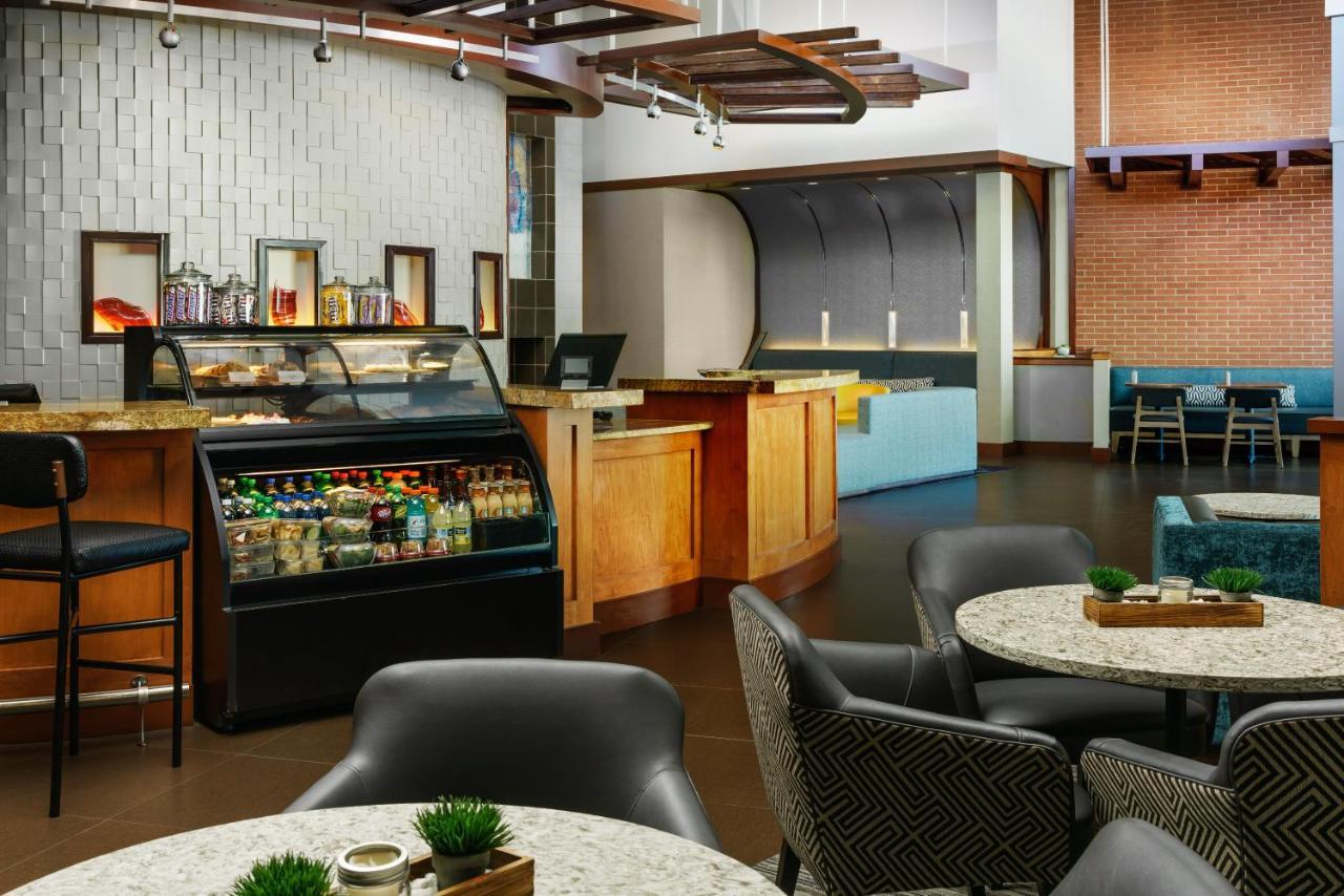 Hyatt Place Fort Lauderdale Airport/Cruise Port デイニア・ビーチ エクステリア 写真