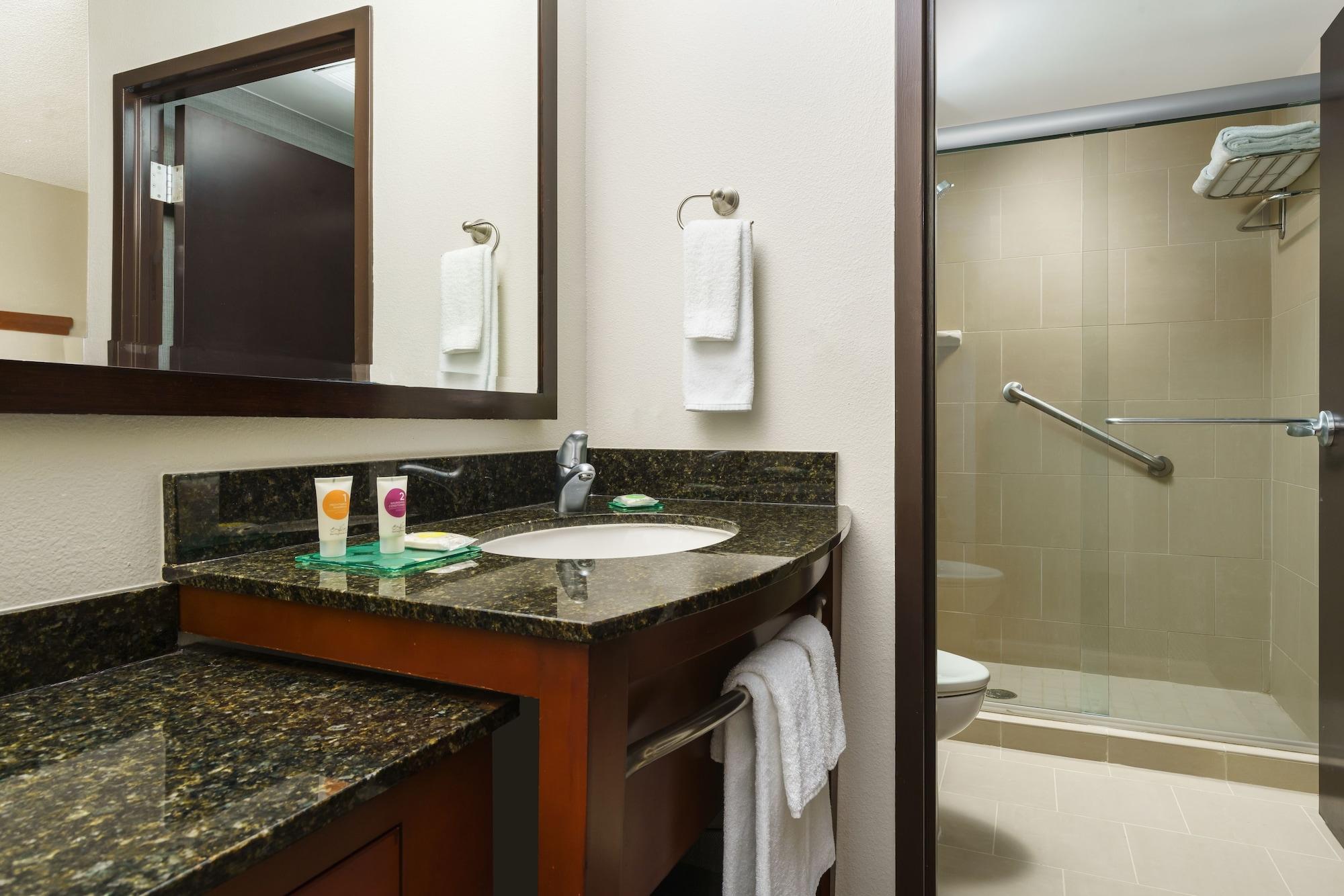 Hyatt Place Fort Lauderdale Airport/Cruise Port デイニア・ビーチ エクステリア 写真