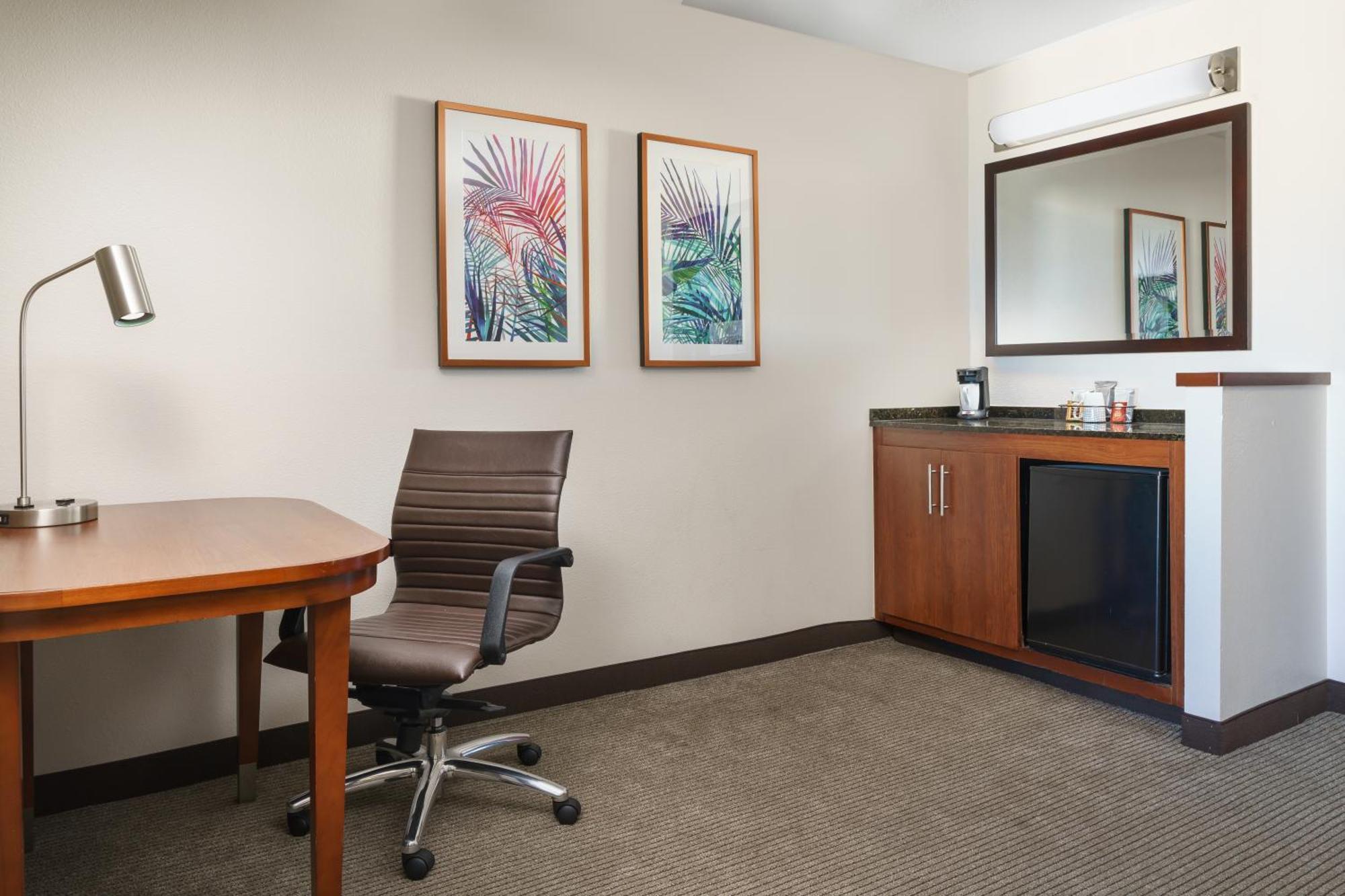 Hyatt Place Fort Lauderdale Airport/Cruise Port デイニア・ビーチ エクステリア 写真