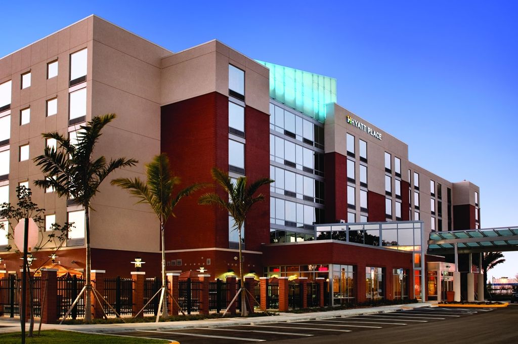 Hyatt Place Fort Lauderdale Airport/Cruise Port デイニア・ビーチ エクステリア 写真